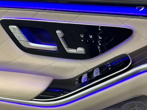 Used 2022 Mercedes-Benz S 580 4MATIC Sedan image 35