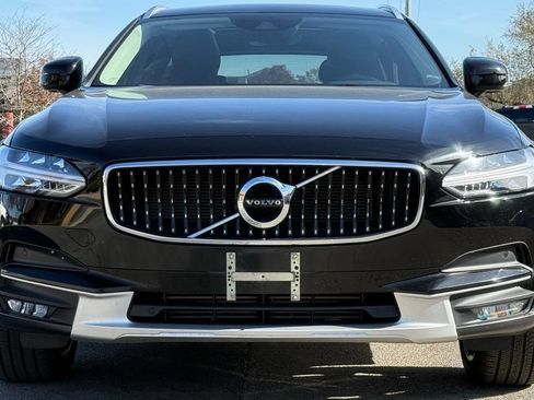 Used 2020 Volvo V90 T6 Cross Country w/ Protection Package Premier AWD/4WD image 9