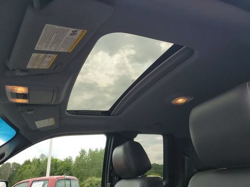 Used 2013 Ford F150 Lariat w/ Luxury Equipment Group AWD/4WD image 10