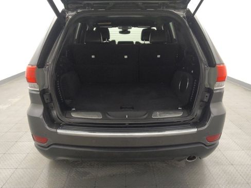 Used 2019 Jeep Grand Cherokee Limited image 29