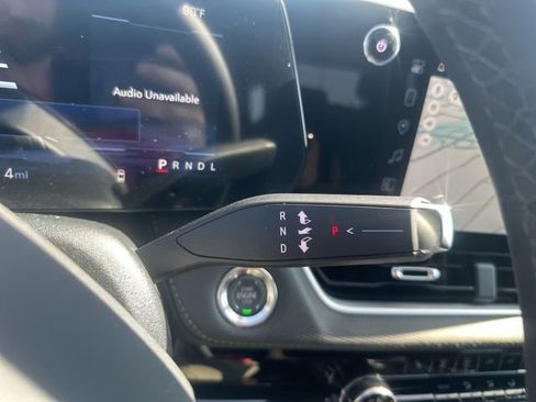 New 2026 Chevrolet Equinox LT FWD image 26