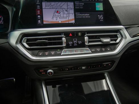 Used 2023 BMW M4 Competition RWD image 23