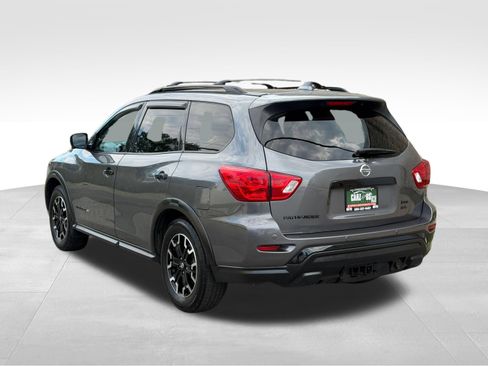 Used 2019 Nissan Pathfinder SL AWD/4WD image 9