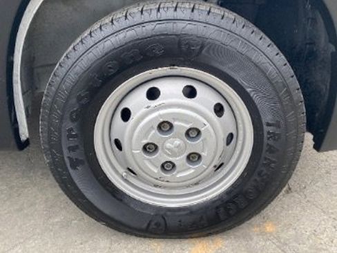 Used 2021 RAM ProMaster 2500 image 28