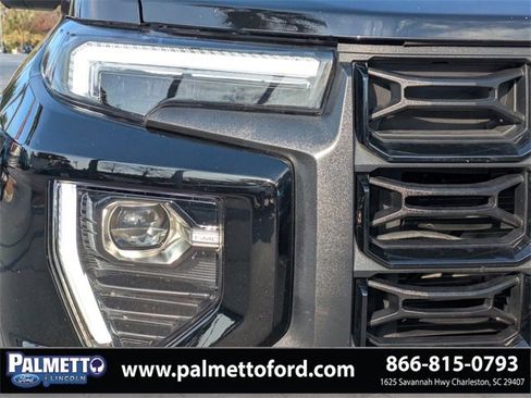 Used 2023 GMC Canyon Elevation w/ Elevation Premium Package image 9