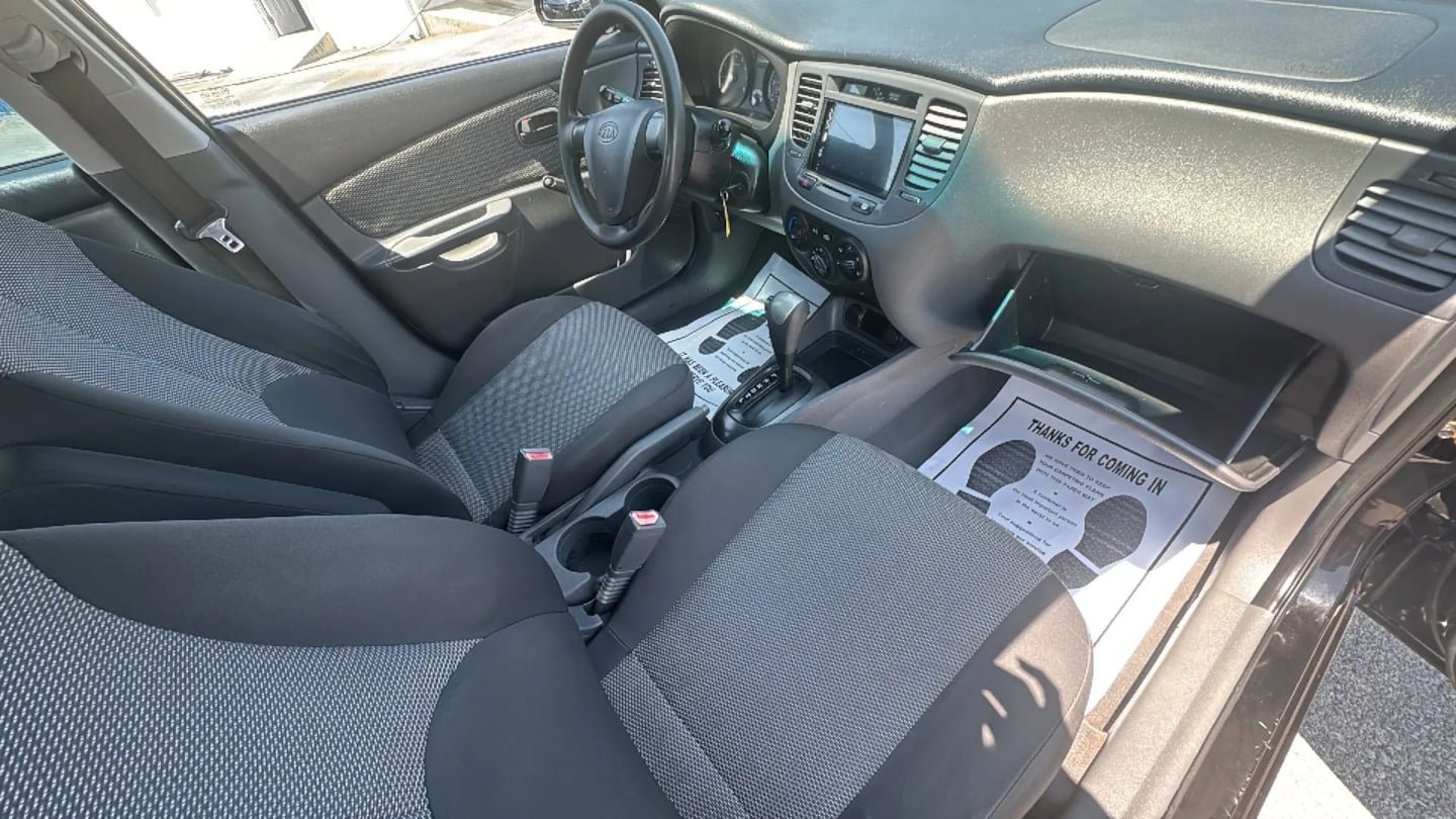 Used 2009 Kia Rio LX FWD image 20