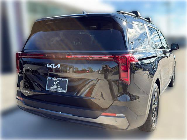 Used 2025 Kia Carnival SX FWD image 9