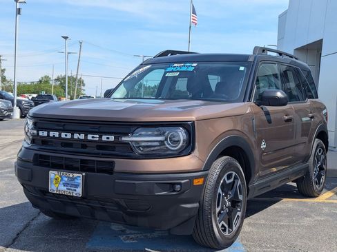 Used 2022 Ford Bronco Sport Outer Banks w/ Tech Package AWD/4WD image 7