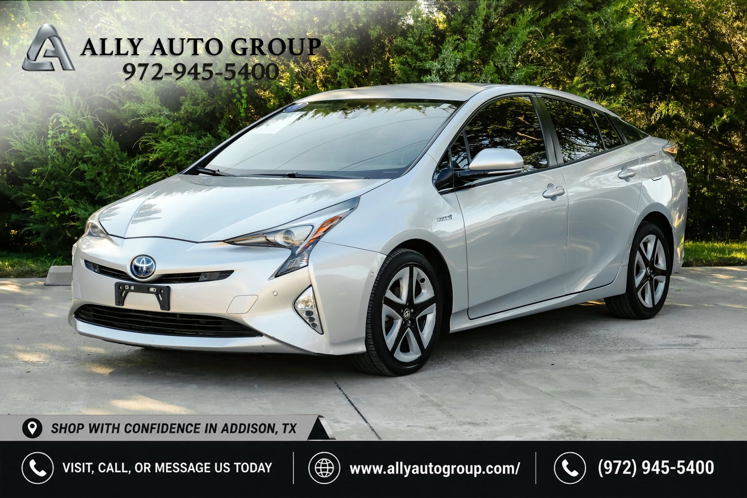Used 2016 Toyota Prius Four Touring w/ Premium Convenience Package FWD image 1