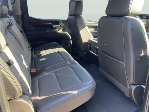 Certified 2024 GMC Sierra 1500 Denali AWD/4WD image 34