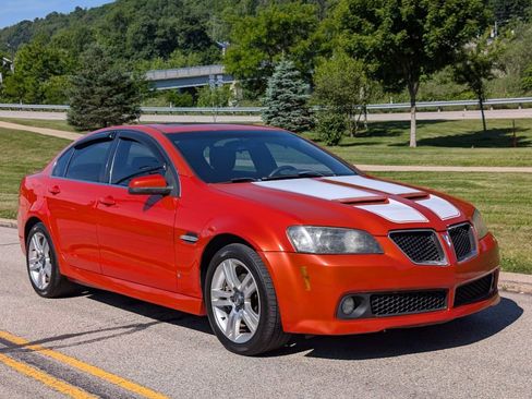 Used 2008 Pontiac G8 w/ Comfort And Sound Package RWD image 4