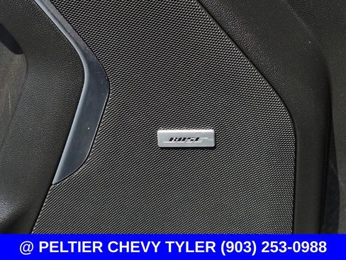 Used 2021 Chevrolet Tahoe Z71 w/ Z71 Off-Road Package AWD/4WD image 34