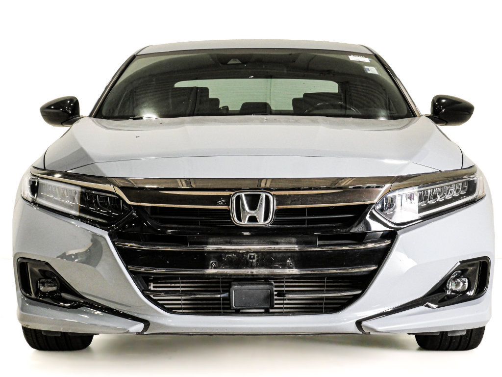 Used 2022 Honda Accord Sport image 2