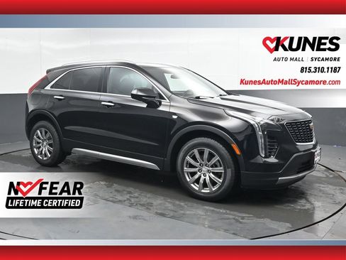 Used 2019 Cadillac XT4 Premium Luxury image 1