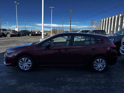 Used 2023 Subaru Impreza 2.0i image 2