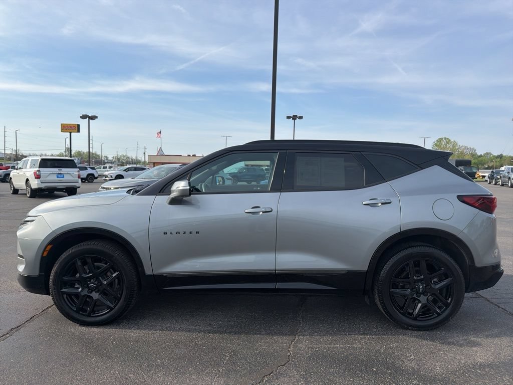 Used 2023 Chevrolet Blazer RS w/ Driver Confidence II Package FWD image 6