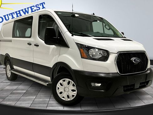 Used 2024 Ford Transit 250 Low Roof w/ Exterior Upgrade Package image 3