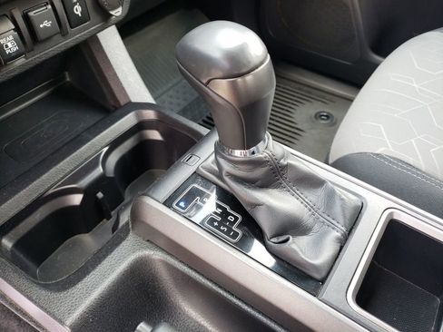 Used 2023 Toyota Tacoma TRD Sport image 21