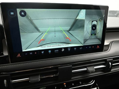 New 2026 Lincoln Corsair Premiere image 14