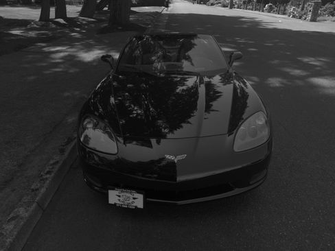Used 2005 Chevrolet Corvette Convertible w/ Preferred Equipment Group RWD image 57