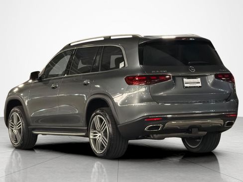 New 2026 Mercedes-Benz GLS 450 4MATIC image 3
