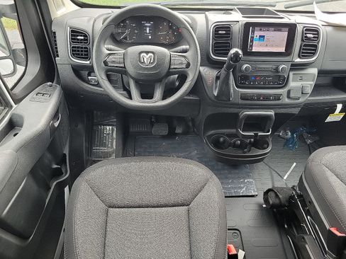New 2024 RAM ProMaster 3500 w/ Convenience Group image 7