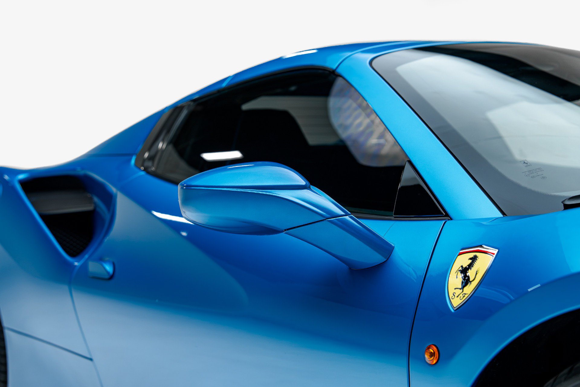 Used 2019 Ferrari 488 Spider RWD image 29