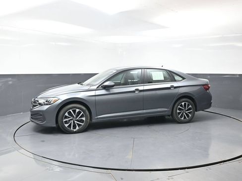 Used 2024 Volkswagen Jetta S FWD image 9
