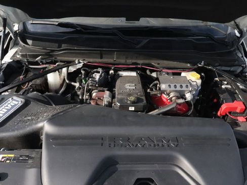 Used 2024 RAM 3500 Limited w/ Safety Group image 29