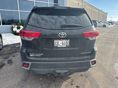 Used 2019 Toyota Highlander Limited image 5