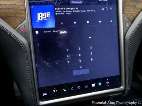 Used 2020 Tesla Model X Long Range image 22