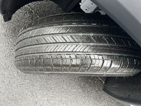 New 2026 Chevrolet Equinox LT image 12