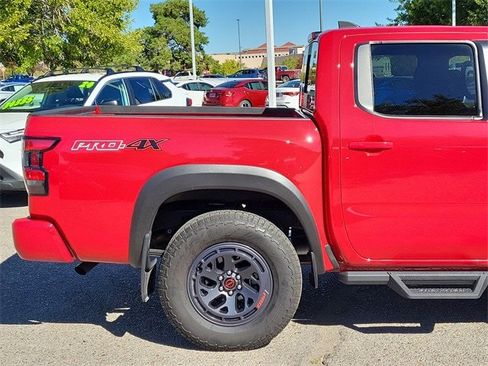 Certified 2025 Nissan Frontier PRO-4X image 4