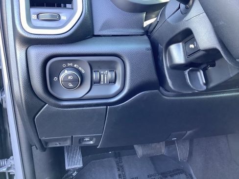 New 2026 RAM 2500 Laramie w/ Night Edition image 15