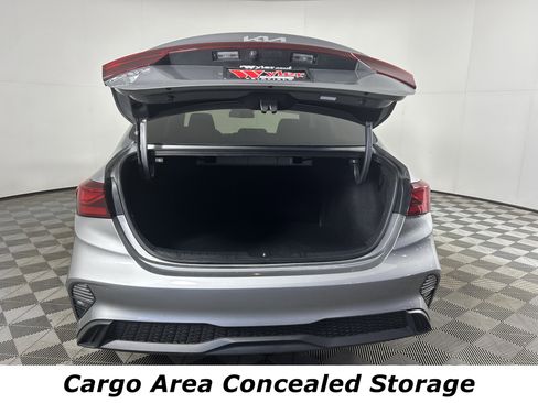 Certified 2024 Kia Forte LXS w/ LXS Technology Package image 5