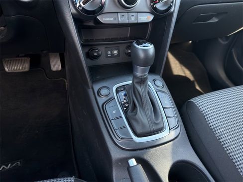 Used 2020 Hyundai Kona SEL image 15