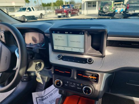 Certified 2023 Ford Maverick XLT image 24