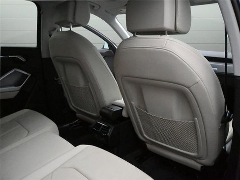 Used 2022 Audi Q3 2.0T Premium Plus w/ Premium Plus Package image 21