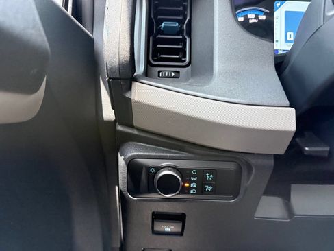 Used 2024 Ford Bronco Wildtrak AWD/4WD image 13