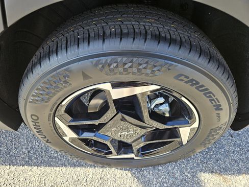 New 2026 Kia Sportage EX image 11