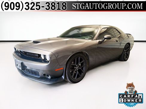Used 2021 Dodge Challenger GT w/ Blacktop Package RWD image 1