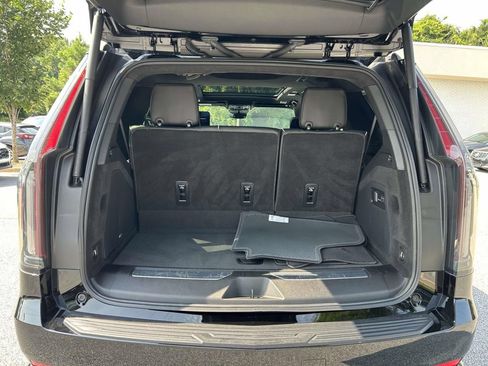 Certified 2024 Cadillac Escalade Sport Platinum w/ LPO, ONYX Package AWD/4WD image 10