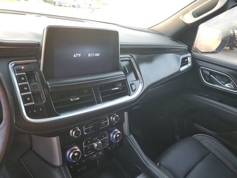 Used 2021 GMC Yukon SLT w/ SLT Premium Package image 26