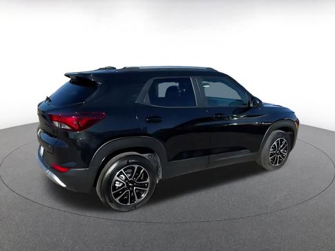 Used 2025 Chevrolet TrailBlazer LT image 15