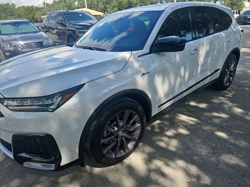 Used 2025 Acura MDX A-Spec AWD/4WD image 15