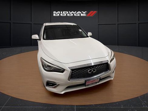 Used 2019 INFINITI Q50 Luxe w/ Essential Package (3.0T Luxe) image 5