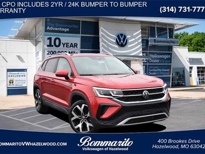 Certified 2022 Volkswagen Taos SEL w/ Panoramic Sunroof Package