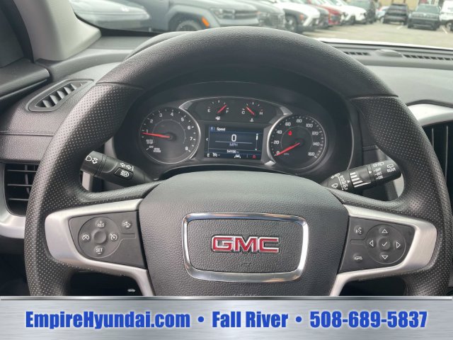 Used 2024 GMC Terrain SLE FWD image 27