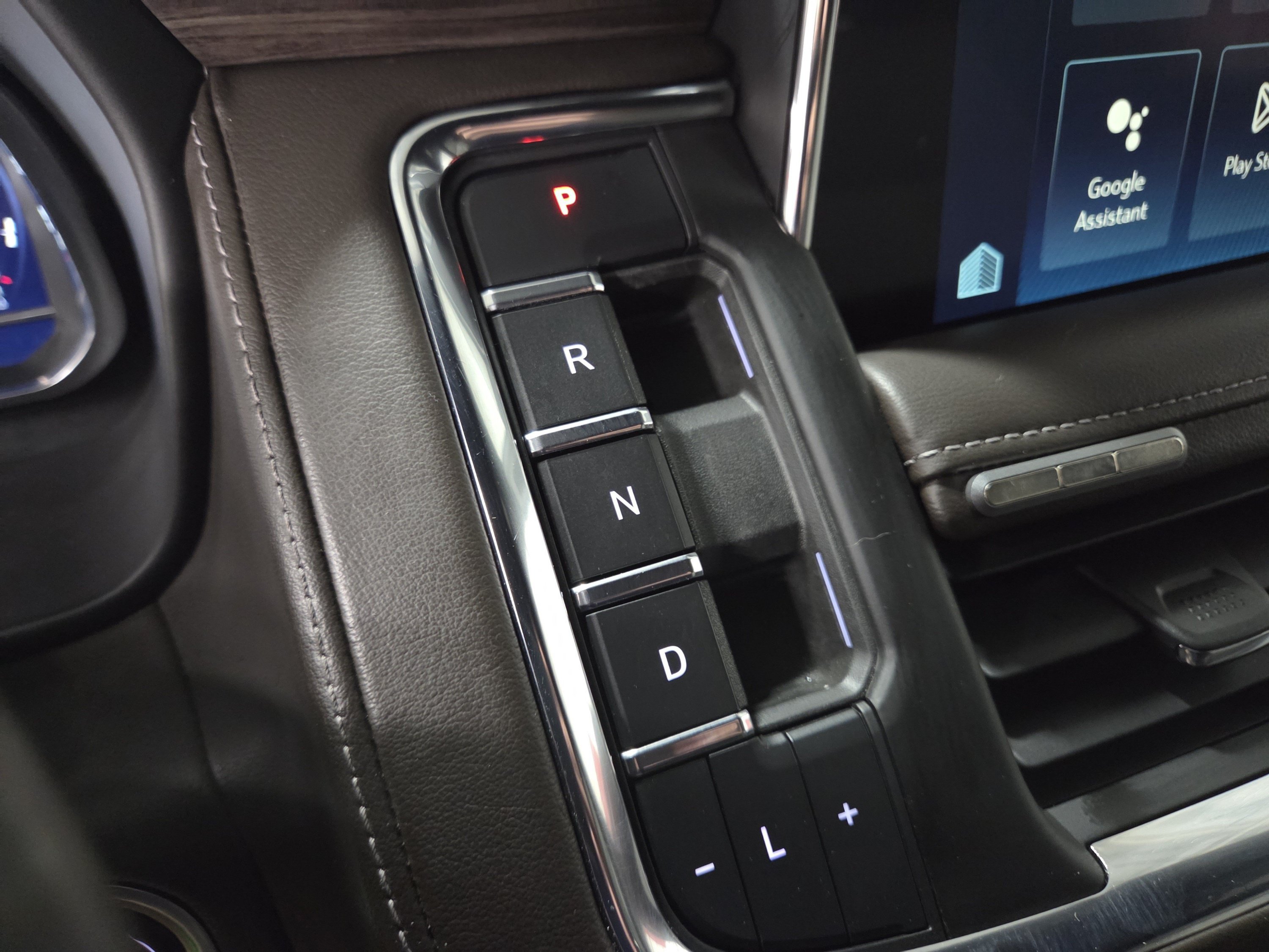 Used 2023 Chevrolet Tahoe LT AWD/4WD image 38