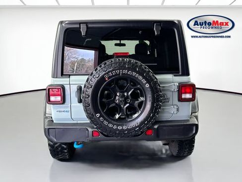Used 2023 Jeep Wrangler Unlimited w/ Cold Weather Group image 7